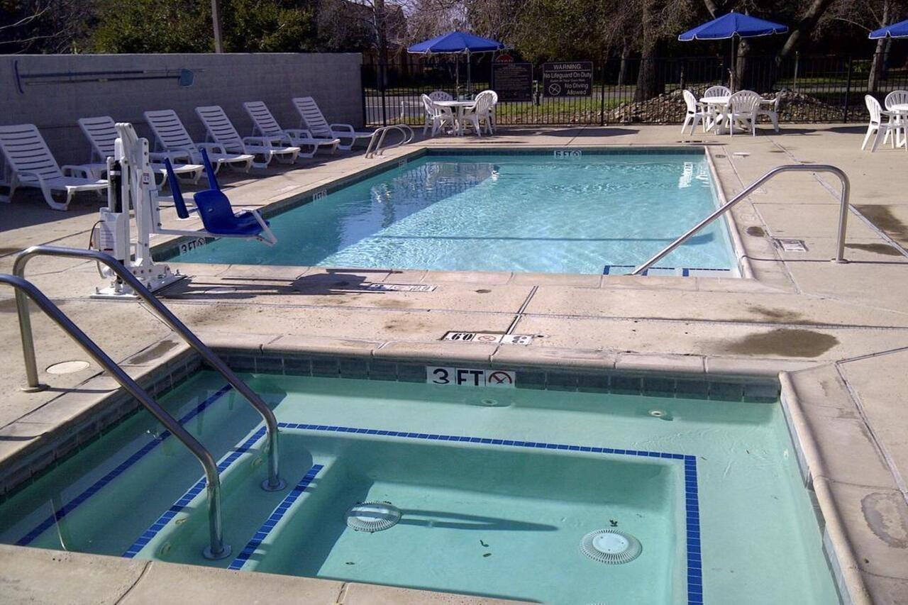 Hawthorn Suites By Wyndham Rancho Cordova/Folsom Εξωτερικό φωτογραφία