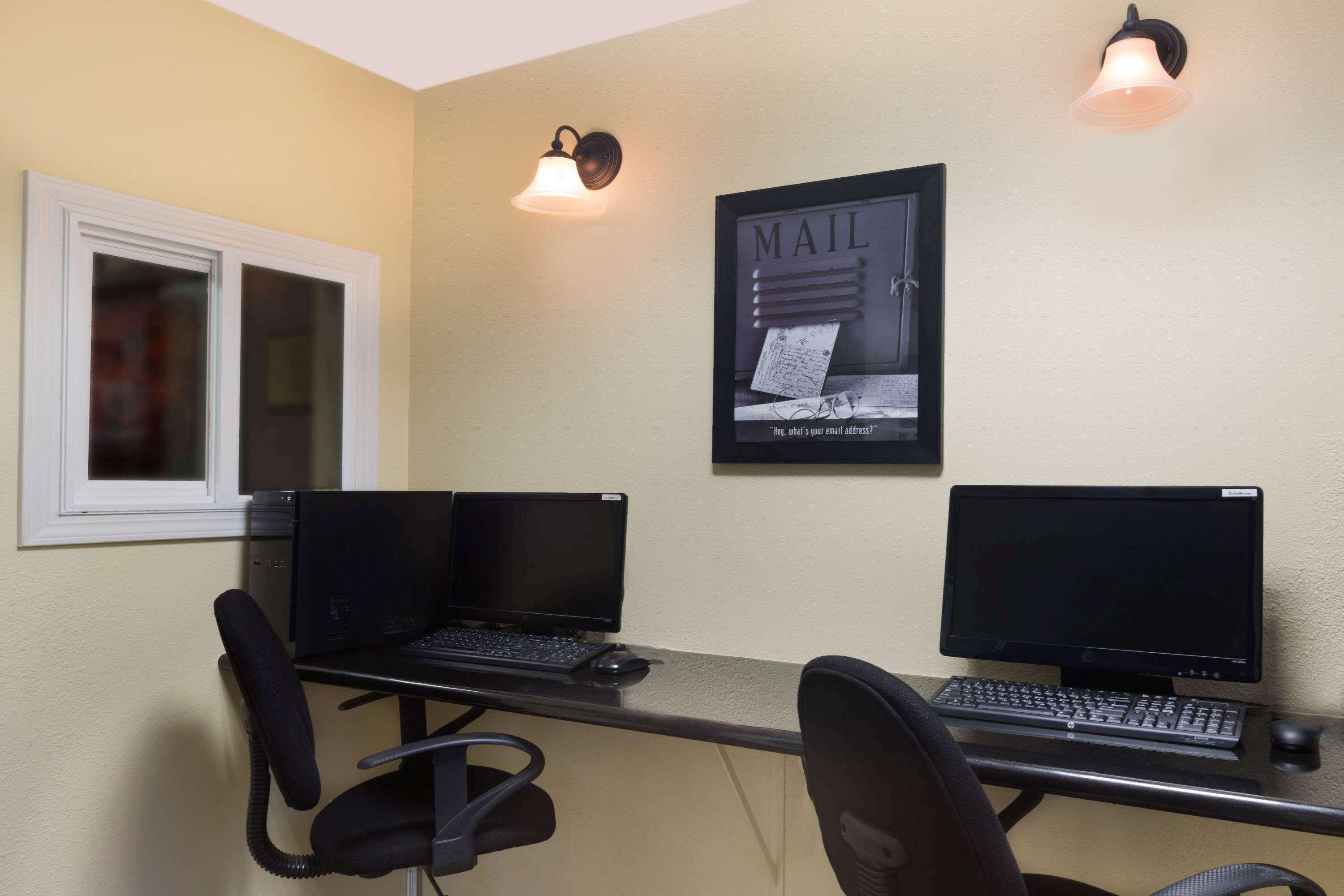 Hawthorn Suites By Wyndham Rancho Cordova/Folsom Εξωτερικό φωτογραφία