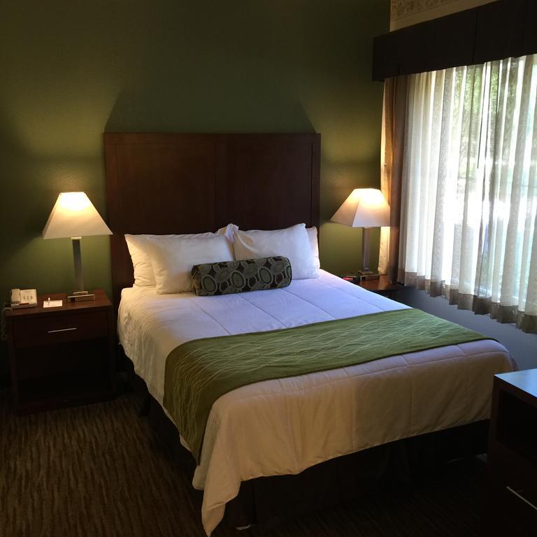 Hawthorn Suites By Wyndham Rancho Cordova/Folsom Εξωτερικό φωτογραφία